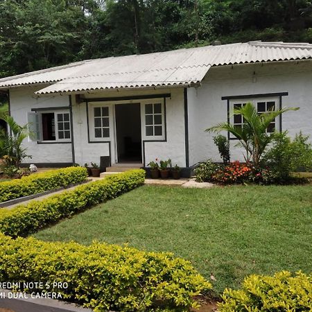 Munnar Heritage Bungalow Exterior photo